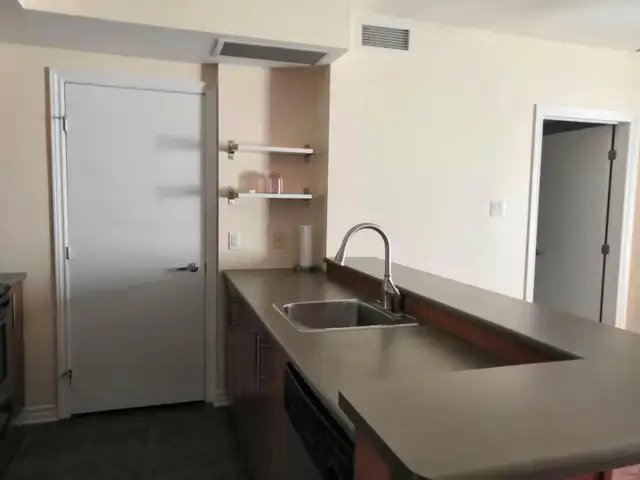 Luxury Downtown Ottawa Condo for Rent in Long Term Rentals in Ottawa - Image 6