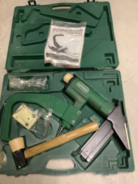 Superior model FS200 flooring stapler