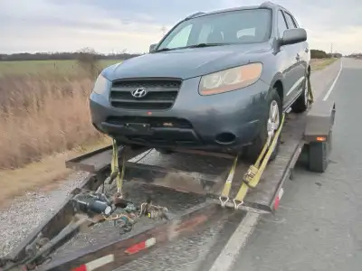 07 and08 sante fe both 3.3 1 all wheel drive other fwd,both runs perfect good bodies,contact with ne...