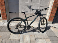 LIke New GT Avalanche Mountain Bike - 29" Wheels