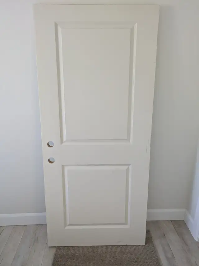 Solid wood door in Windows, Doors & Trim in Moncton - Image 2