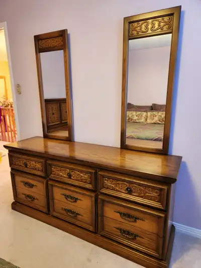 Vintage 6-Piece Bedroom Set - Solid Wood, View more
