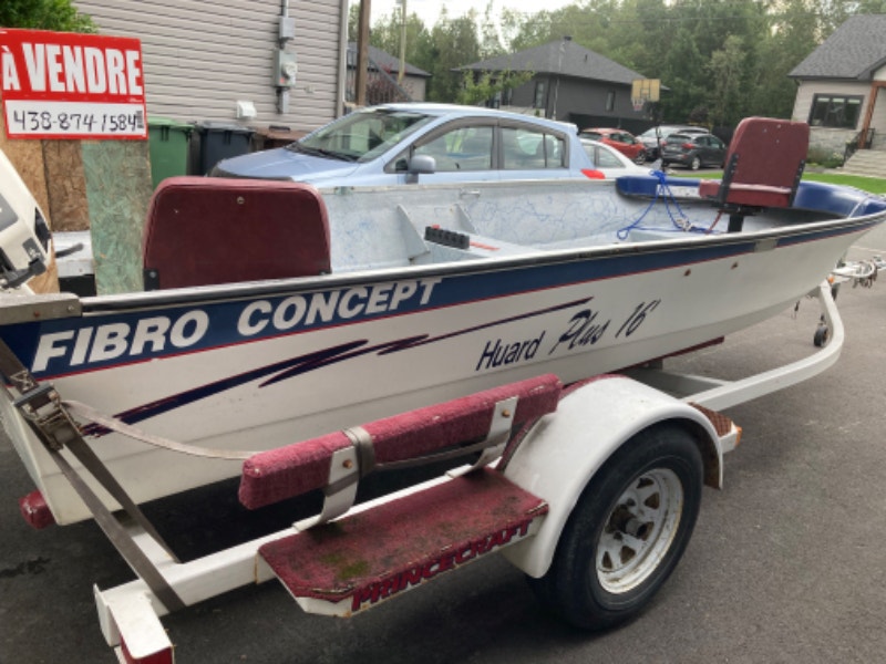 Chaloupe 16 pieds en fibre de