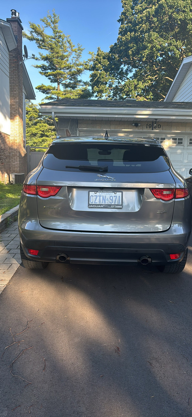 2020 Jaguar F Pace in Cars & Trucks in Ottawa