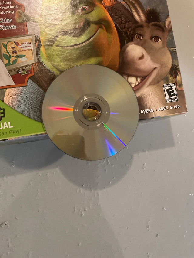  Shrek, DVD game in Toys & Games in Regina - Image 2