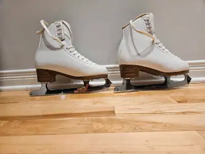 Patins artistiques Jackson ice skates 4.5, View more