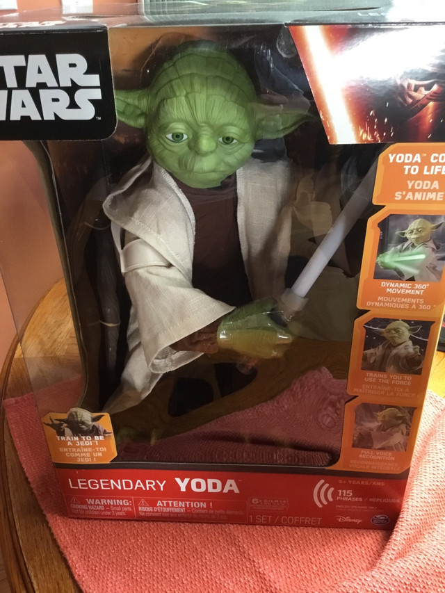 STAR WARS LEGENDARY YODA NEW IN BOX  in Toys & Games in Red Deer - Image 2