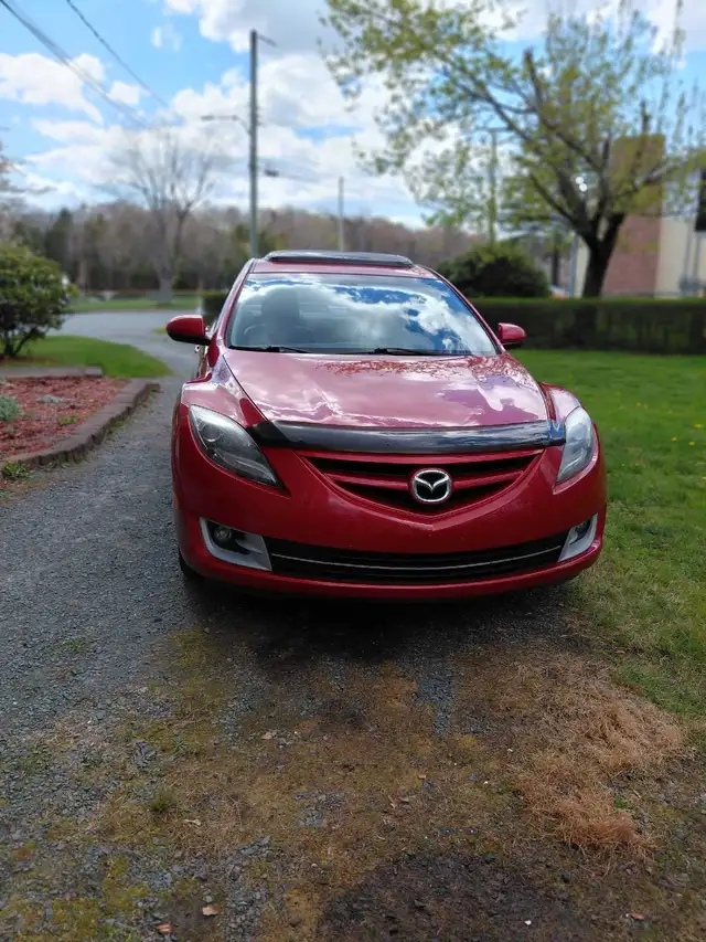 Mazda 6 2012 4 cylinder (Selling as is) 