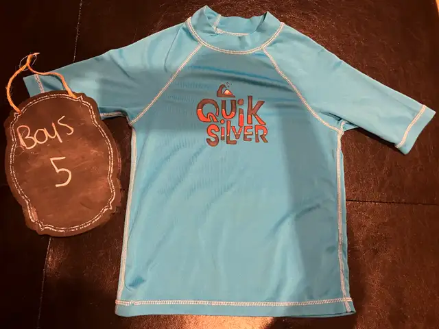 Boys QUICK SILVER Rash guard swim top - 5628632626387231221