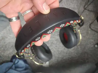 BOB MARLEY HEADPHONES.MINT CONDITION, View more