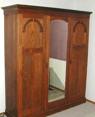 UNIQUE PRISTINE SOLID OAK ANTIQUE WARDROBE, View more