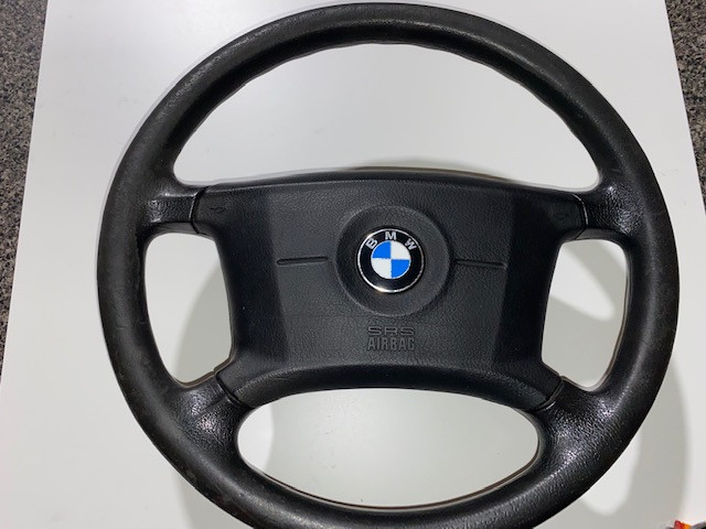 BMW E46 97-05 4 Spoke Steering Wheel Base Model Leather in Other Parts & Accessories in St. Catharines