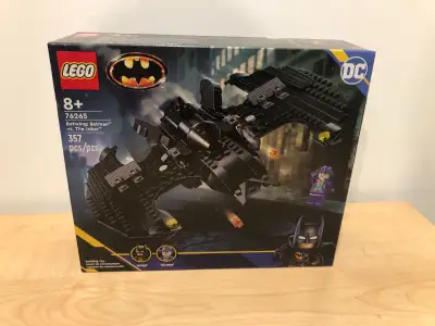 LEGO DC Super Heroes set 76265 Batwing: Batman vs the Joker, View more