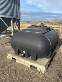 950 gallon water tank 