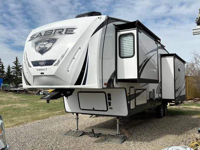 2019 Forest River Sabre Cobalt 32DPT  in RVs & Motorhomes in Calgary