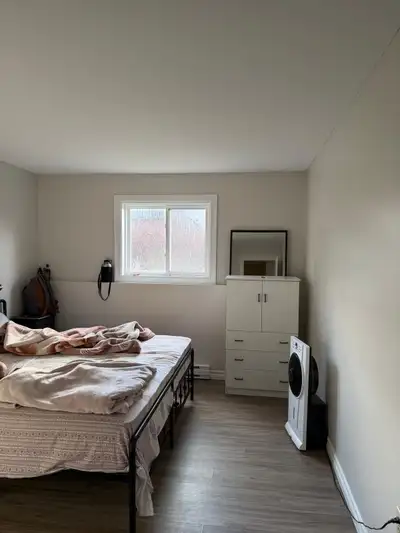 Lease Takeover upto 31 July and after that Tenant have option to Extend lease 2 bedroom Apartment cl...