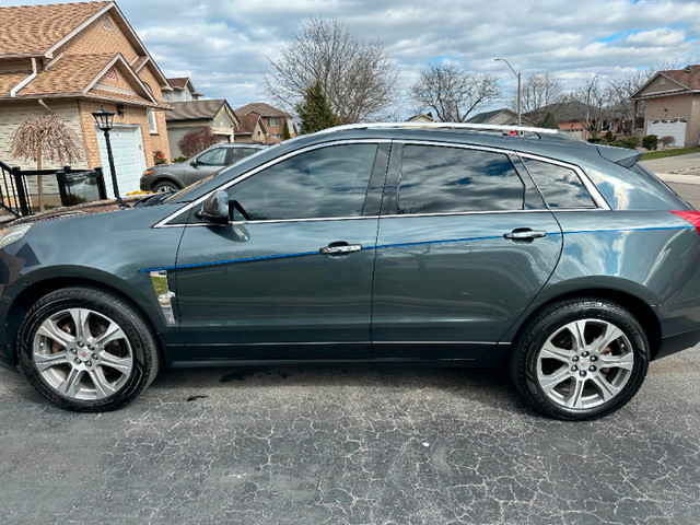 2012 Cadillac SRX Premium AWD in Cars & Trucks in Hamilton