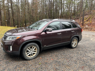 2015 KIA SORENTO  - make an offer