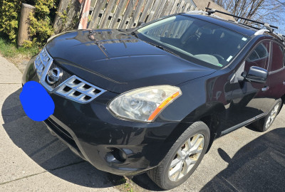 2012 nissan rogue SV! 