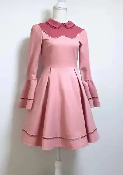 Stunning absolutely gorgeous ted baker dress size 1 US 2-4 in excellent condition NWT Has 2 pockets...