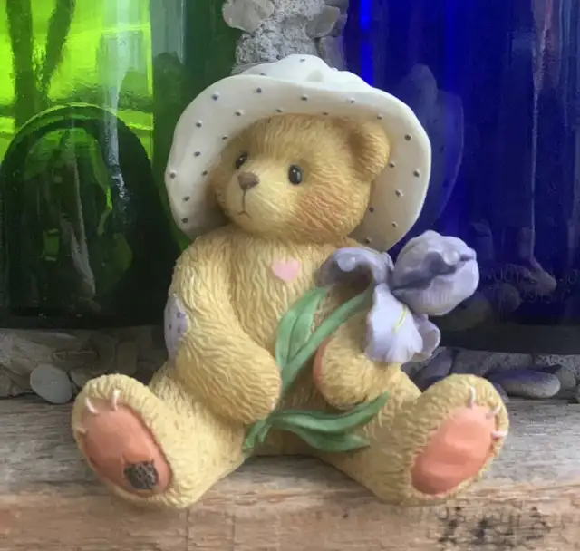 IN SEARCH OF Cherished Teddies “Iris” dans Autre dans Stratford - Image 2