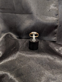 Women's 10K Gold Ring with Diamonds~Size 6