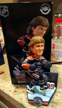 NHL All-Star Game 2001 Signed Framed Print OR GretzkyBobblehead