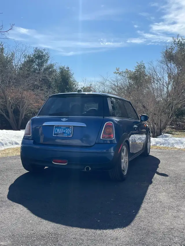 2009 MINI COOPER - LOW MILEAGE in Cars & Trucks in Ottawa - Image 5