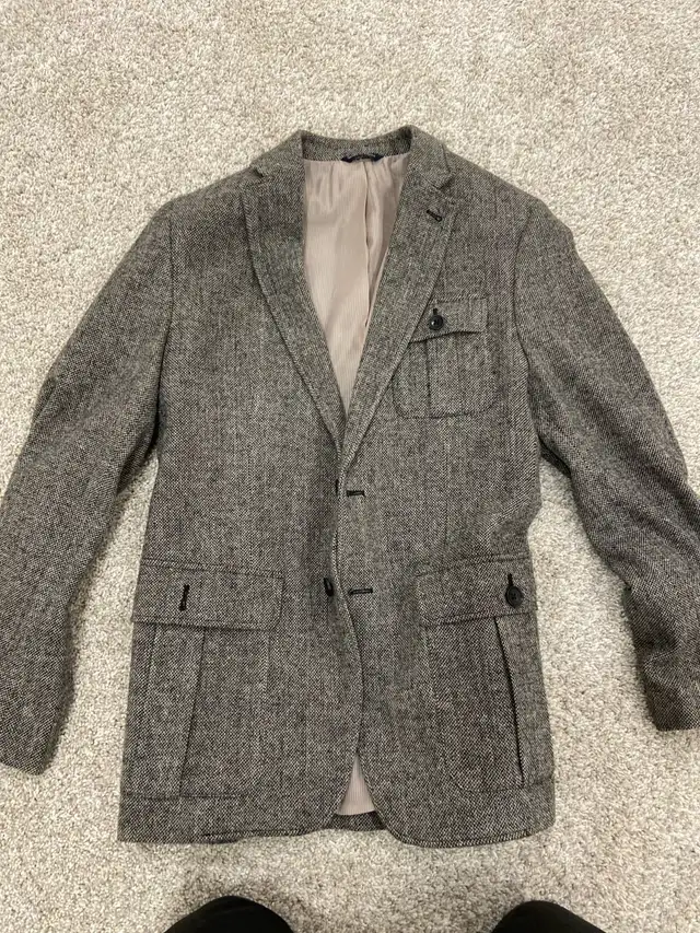 banana republic blazers/sport coat -men in Men's in Edmonton - Image 2