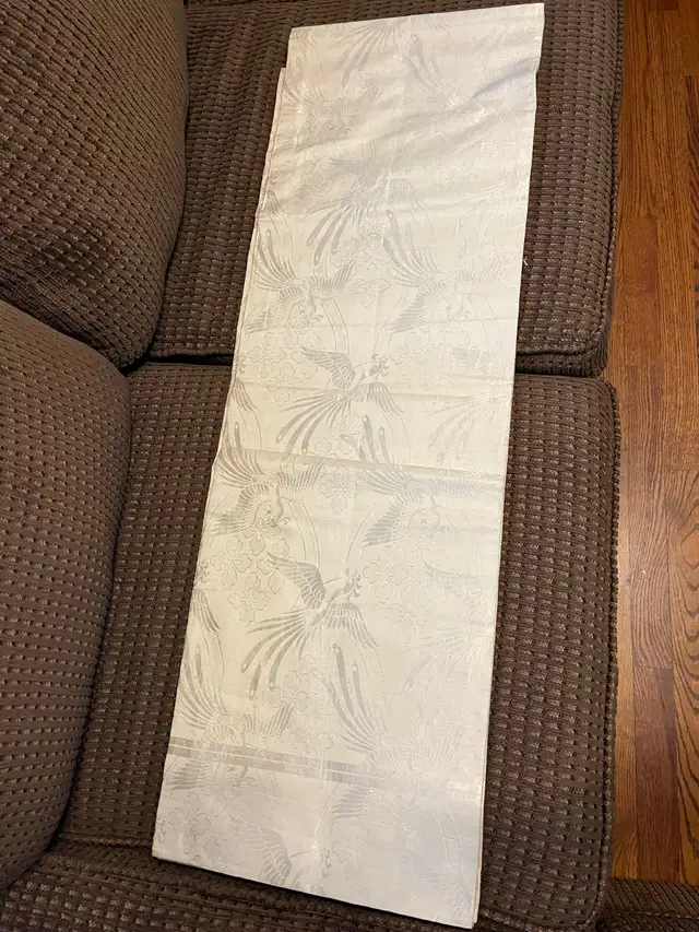 Japanese runner with crane pattern in Rugs, Carpets & Runners in Ottawa - Image 2