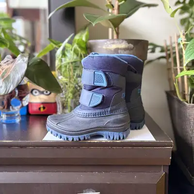  Kid Cougar Winter Boots 13c, View more