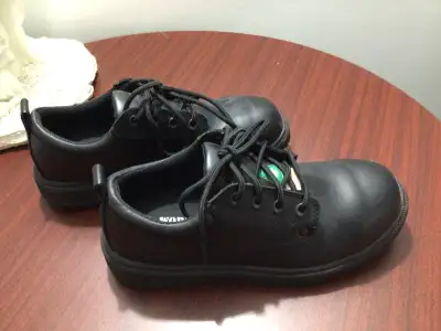 Brand New Workload Steel Toe Shoes Size 7, View more