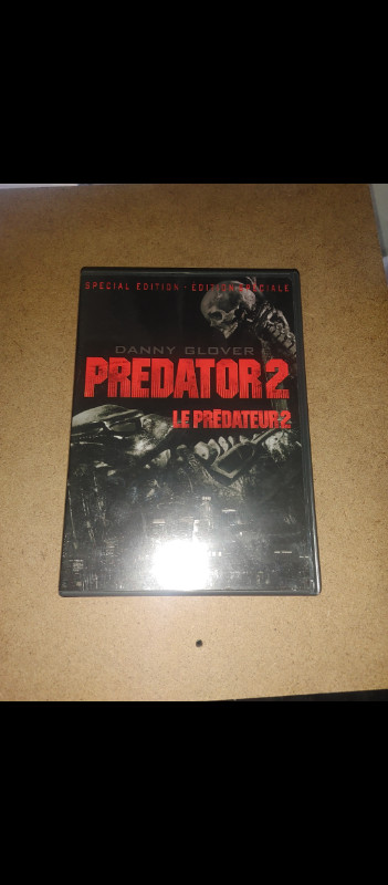 PREDATOR 2 - 1990 SCI FI / HORROR - 2 DISC SET dans CD, DVD et Blu-ray  à Ville d’Edmonton - Image 4