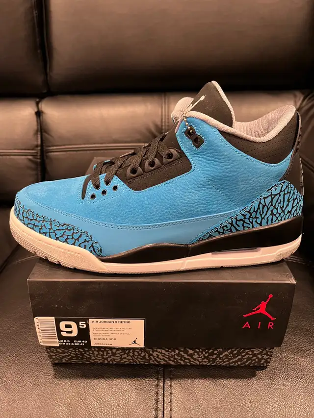 Air Jordan 3 Retro • Powder Blue • size 9.5 in Men's Shoes in City of Toronto - Image 2