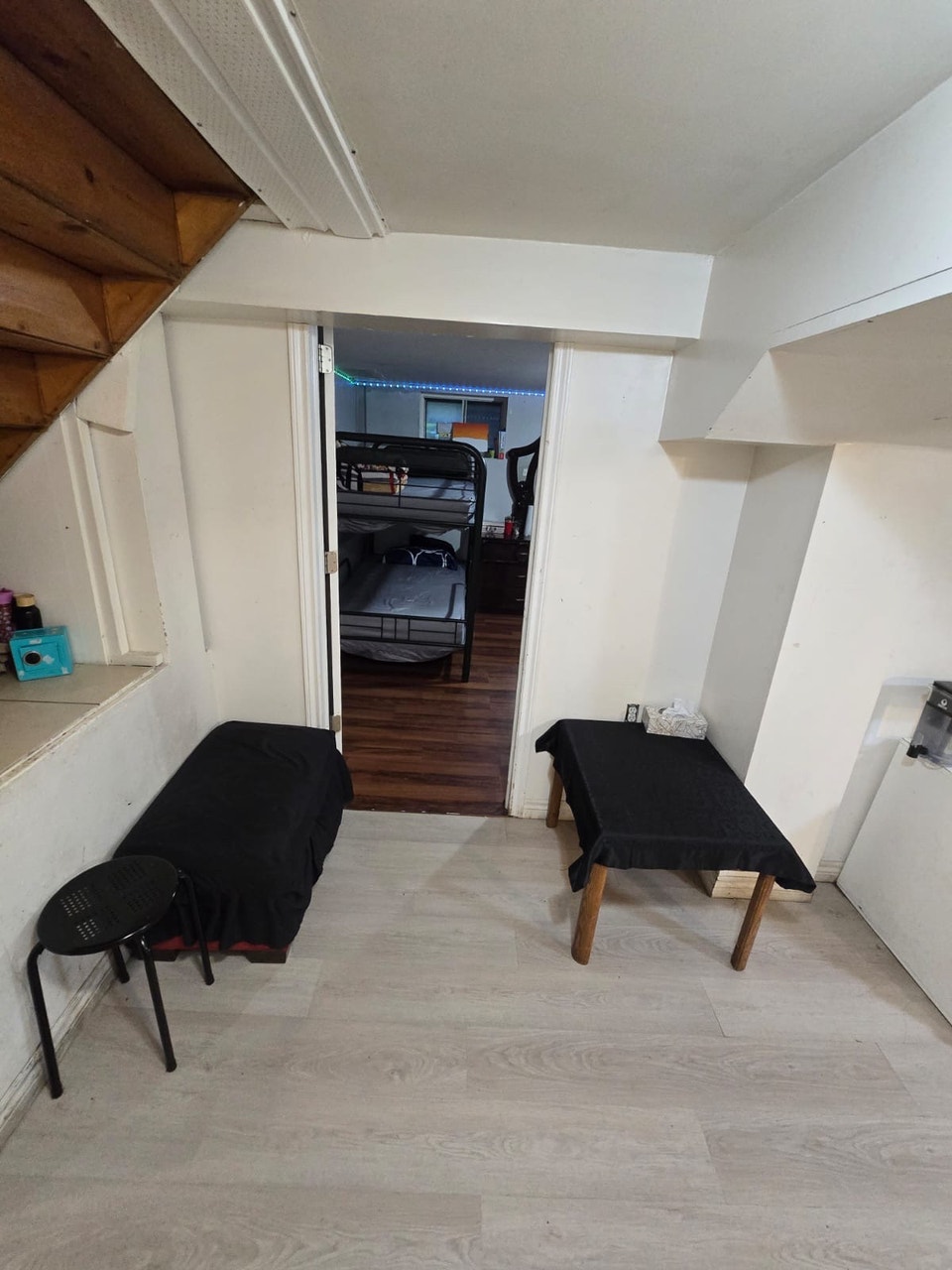 3 bedroom Besmant apartment 2