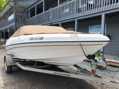Being sold on consignment at Paudash Lake Marina (between Apsley and Bancroft). 2002 Four Winns Free...