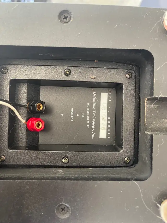 Definitive Technology BP-8 speakers in Speakers in Markham / York Region - Image 4