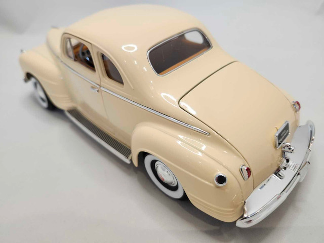 1941 Plymouth Coupe Deluxe Edition 1:18 Diecast Yat Ming Rare in Arts & Collectibles in Kawartha Lakes - Image 3