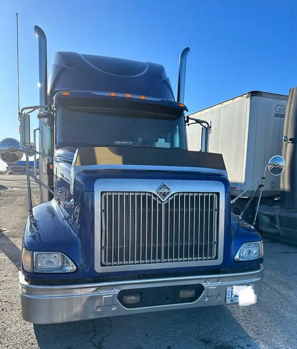 9400i international in Heavy Trucks in Belleville - Image 4