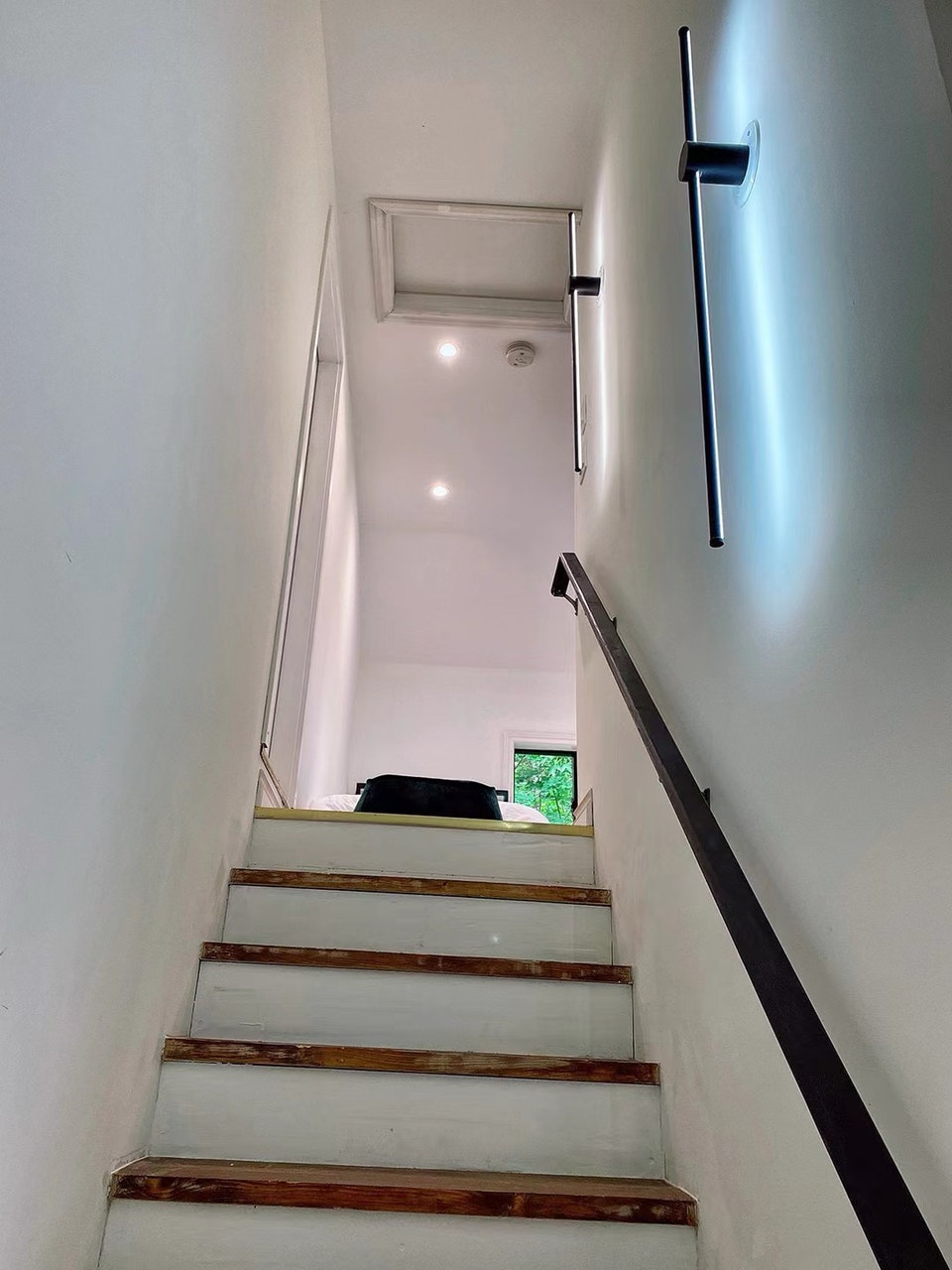 Unit for rent in Minden Hill 3