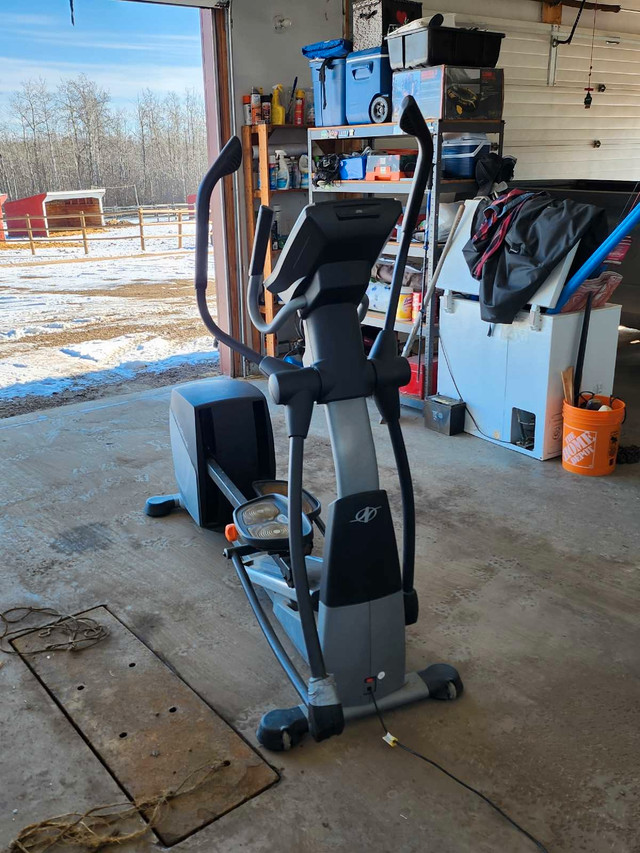 Elliptical Trainer in Health & Special Needs in Strathcona County - Image 2