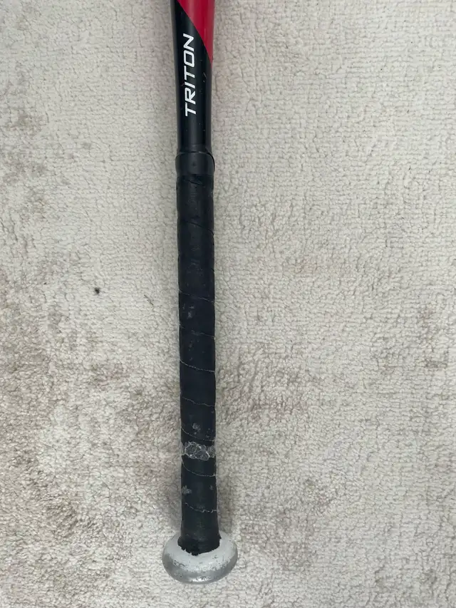 Louisville Slugger Triton baseball bat 29” drop 10 in Baseball & Softball in Oakville / Halton Region - Image 5