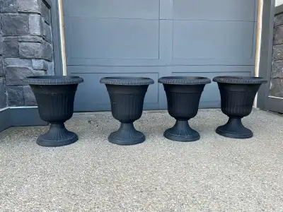 Planter / Flower Pots, View more
