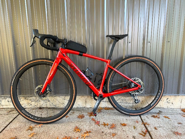 Specialized 2021 Diverge Pro Carbon Gravel Bike in Road in Abbotsford