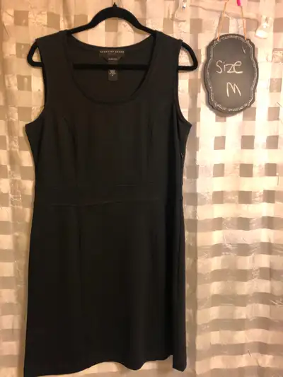 Geoffrey Beene Sport Women's Little Black Sleeveless Dress - MED, View more