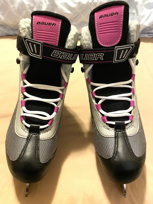 Bauer Softshell Figure Skates Womens Size 9US or Eur 40.562863732530945122
