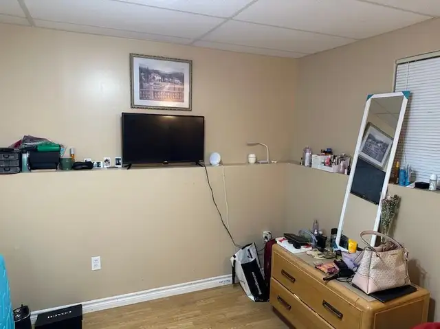 room for rent in Room Rentals & Roommates in Charlottetown - Image 3