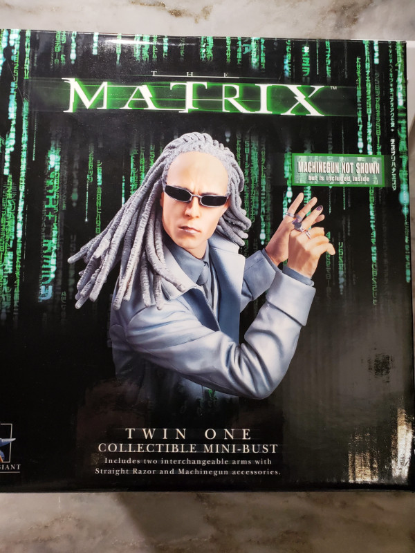 MATRIX  RELOADED  Twins 1 and 2 in Arts & Collectibles in Norfolk County - Image 2