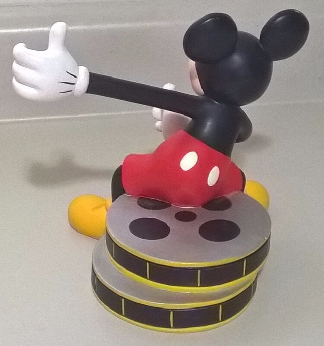 Disney Mickey Mouse Figurine Resin heavy Cake Topper in Arts & Collectibles in Oshawa / Durham Region - Image 2