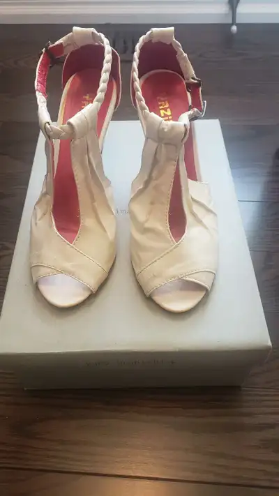 Women's White Shoes, View more